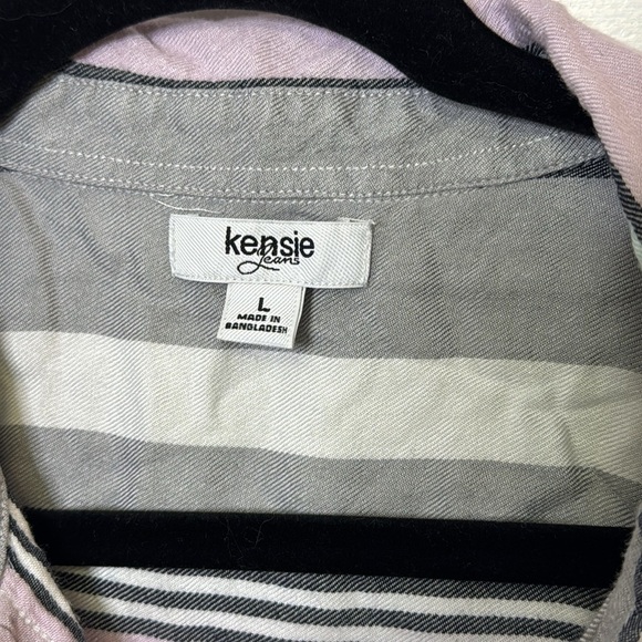 Striped Button-Up Tie-Front Top - Picture 7 of 7